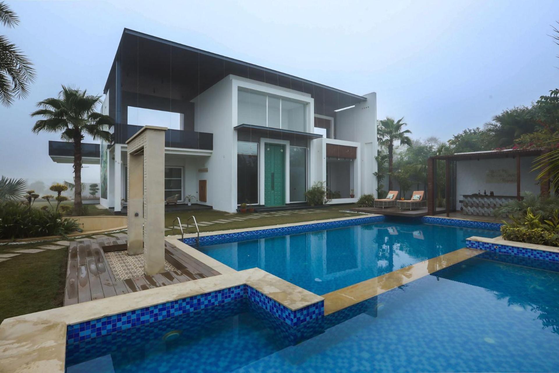 Stayvista La Paradise 2 Bedroom Villa With Outdoor Pool In Amritsar Eksteriør billede
